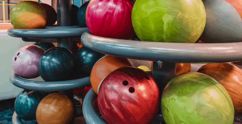 Different types of bowling balls